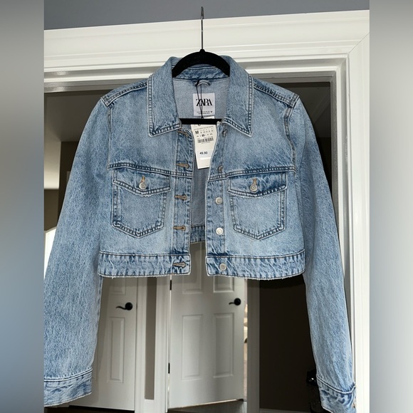Zara Jackets & Blazers - Zara Blue Cropped Denim Jacket